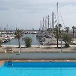 بورت سيتجيس 4*