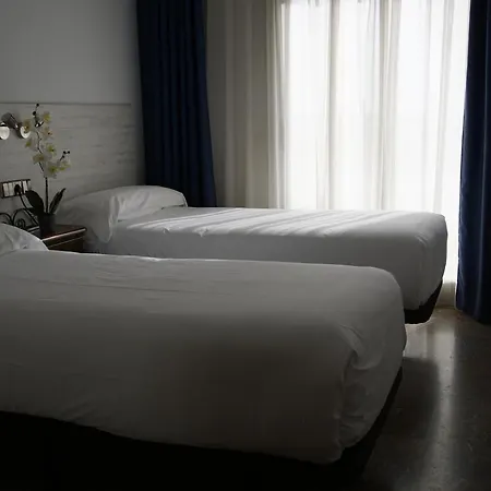 Port 4* Сіджас