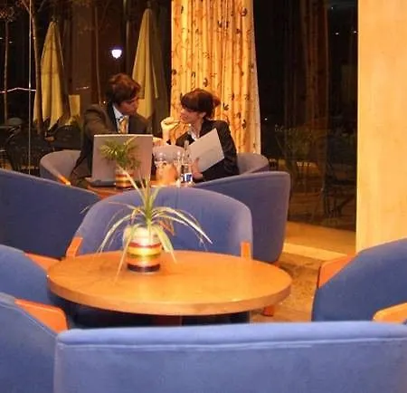 Hotel Port 4*