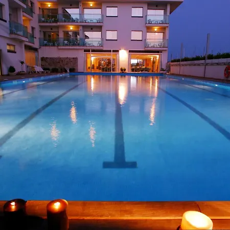 Port Hotel 4*
