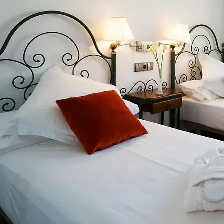 Port Готель Сіджас