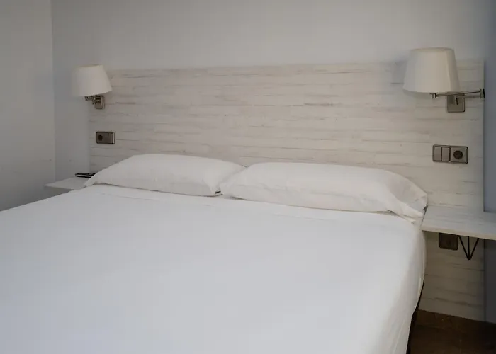 Port 4* Сиджес