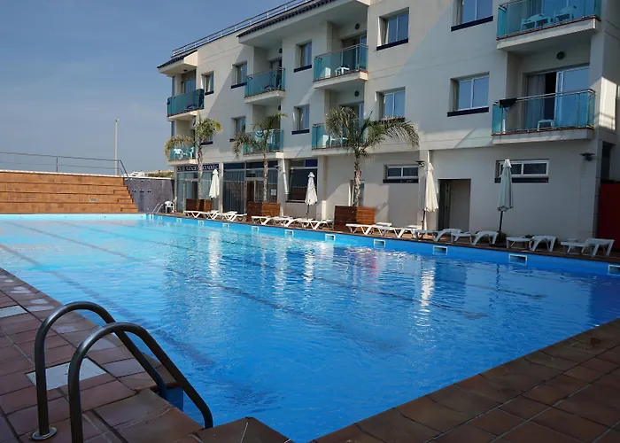 Готель Port 4*